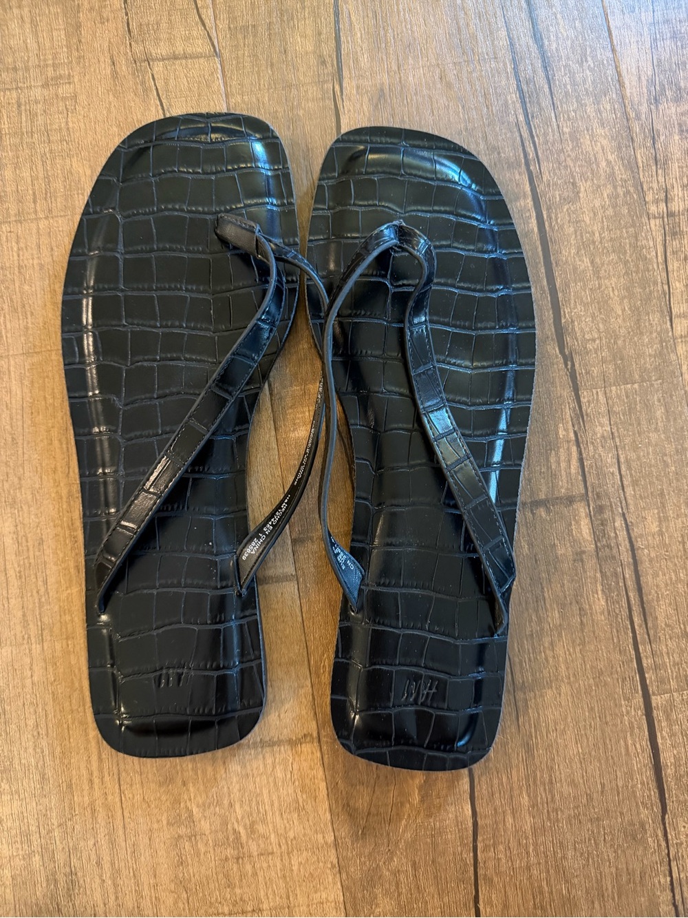 H&M Black Croc-Embossed Flip Flops